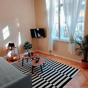 A+ Downtown Akacfa Apartment Budapest